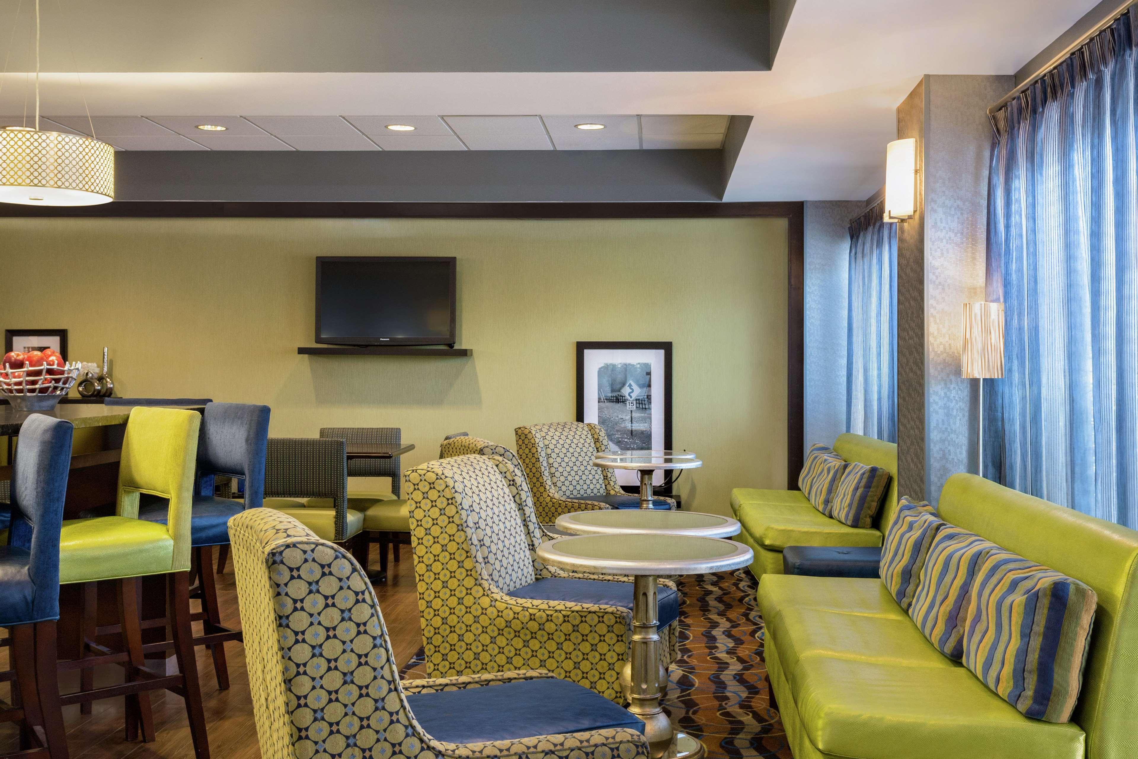 Hampton Inn Birmingham-Trussville Bagian luar foto