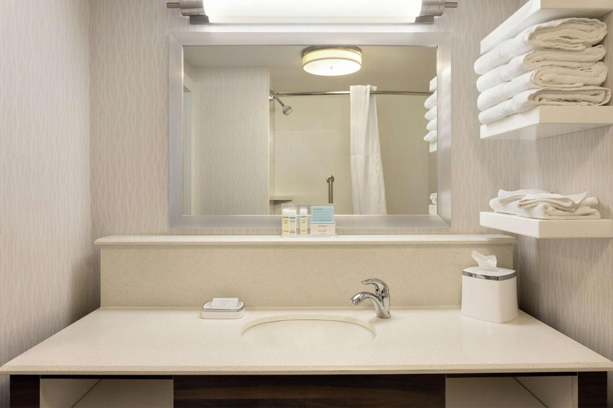 Hampton Inn Birmingham-Trussville Bagian luar foto