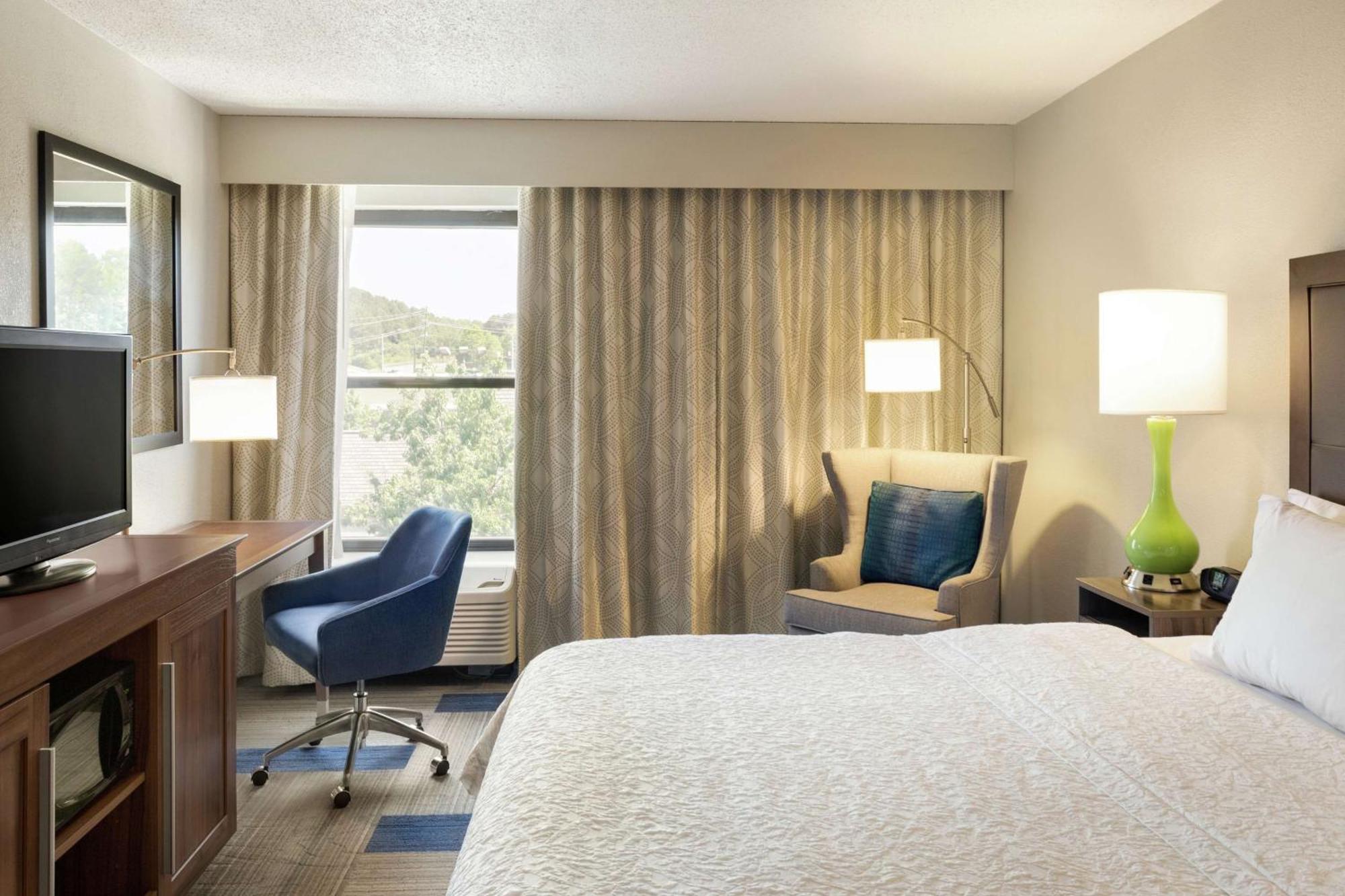 Hampton Inn Birmingham-Trussville Bagian luar foto